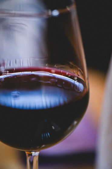 Zoom verre de vin l'Épicurien